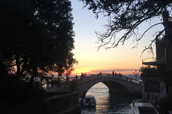 3-hour Best of Venice Highlights Private Walking Tour - Campo Santa Maria Formosa: church origins you can actually picture