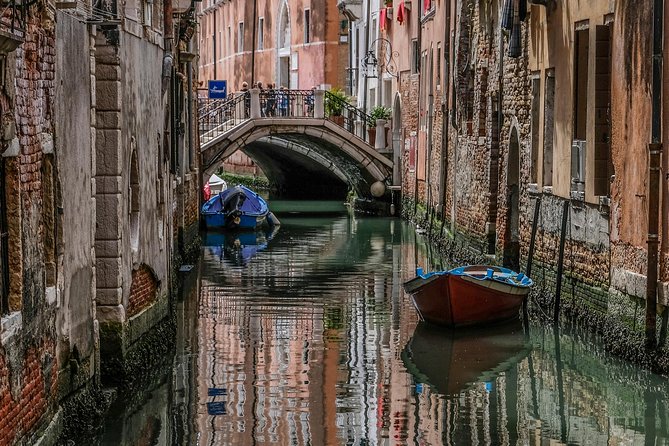 3 Hours Private Original Venice Photo Walk - Meeting Point at Campo S. Giacomo di Rialto: start in the right neighborhood