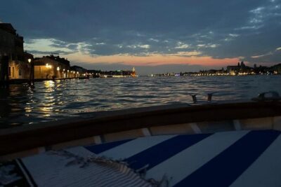 Aperitif at sunset in the Venice lagoon on a private boat. - Meet at Fondamente Nove and plan for a smooth evening out