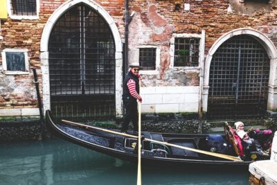 Best of Venice in 3 hours - Ponte degli Scalzi: A Grand Canal View Without the Pressure