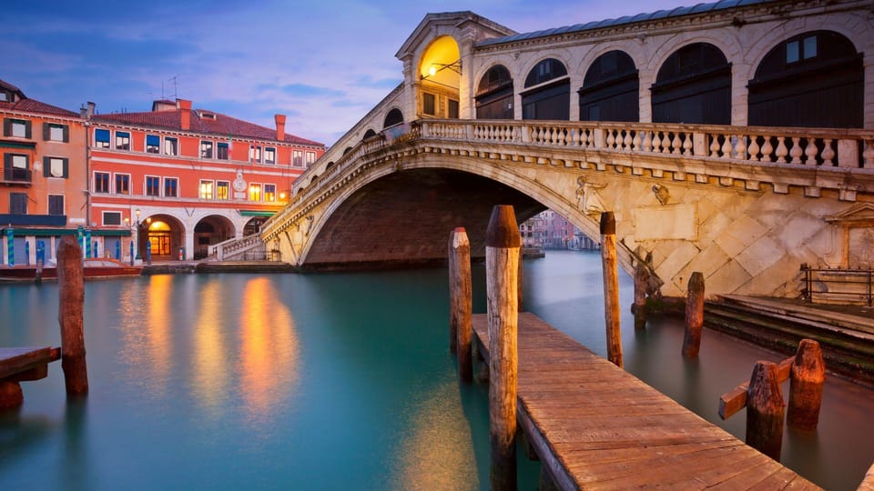 Best of Venice: Private Walking Tour with a Local - Gondola time: iconic, but plan for extra costs