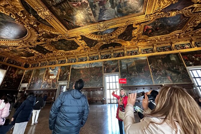 Best Of Venice: Saint Mark's Basilica, Doges Palace with Guide and Gondola Ride - Stop 2: Doge’s Palace and the Bridge of Sighs story