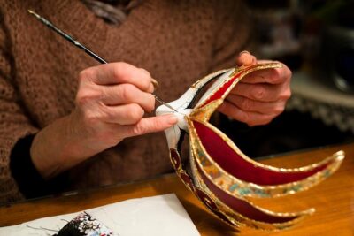 Carnival Treasure Hunt & Mask Painting Workshop - Where you’ll start and how the hunt gets rolling