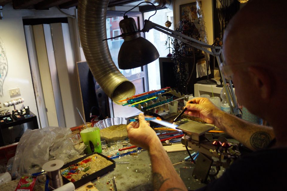 Create Your Glass Artwork: Private Lesson With Local Artisan - Who should book (and who should skip it)