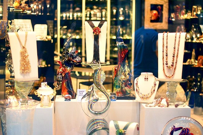 Creative Venice: Artisan Excellence and Craftsmen Workshops - The Ponte di Rialto Shoe Shop: Recycling Turned into Style