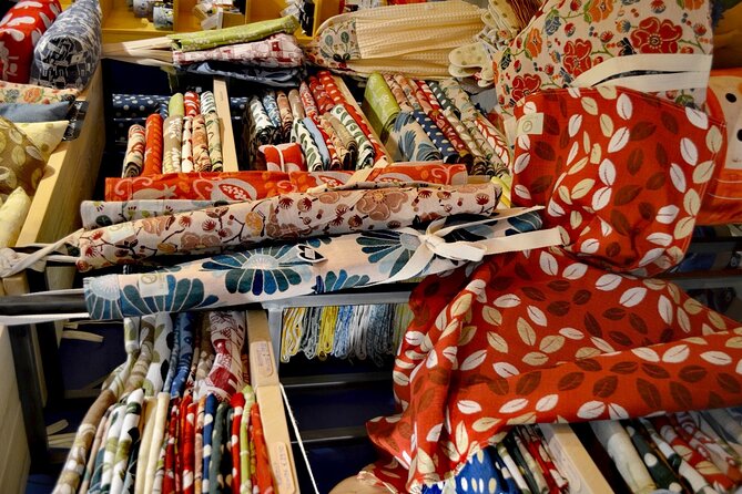 Creative Venice: Artisan Excellence and Craftsmen Workshops - Campo Manin’s Hat Shop and Ecuadorian Panama Imports