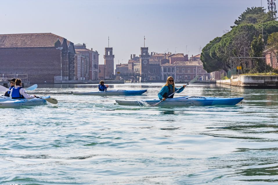 Cultural Kayak Tour: Discovering the City’s Canals - Who this kayak tour suits best (and who should skip it)