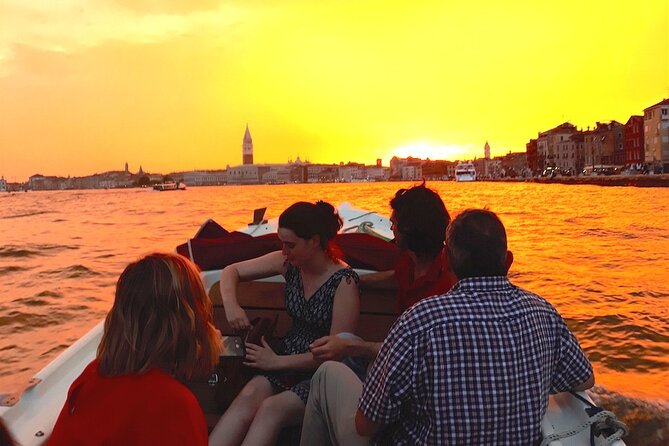 Discover Murano, Burano and Torcello by boat (Private Tour) - Stop 2: Burano walk with colorful houses and punto Burano lace