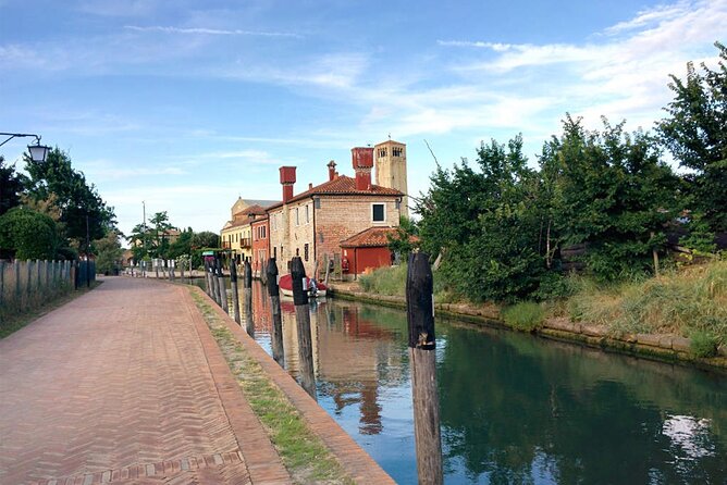 Discover Murano, Burano and Torcello by boat (Private Tour) - Who should book this private Murano–Burano–Torcello tour