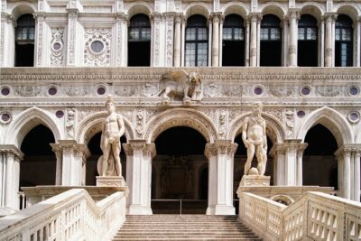 Doge's Palace and St Mark's Basilica Fast-Track Tour in Venice - The Bridge of Sighs: why this stop sticks with you