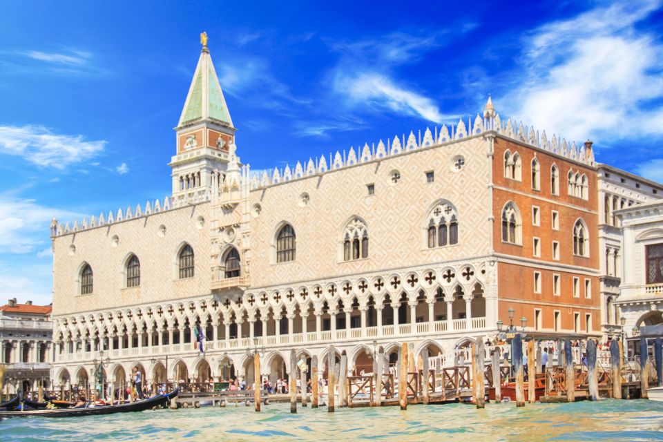 Doge's Palace Skip-the-Line Guided Tour - Skipping the lines is the real head start