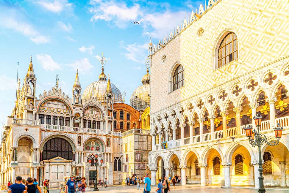 Doge’s Palace & St. Mark’s Basilica Tickets + Tour Options - Timing in Piazza San Marco: why the meeting point matters