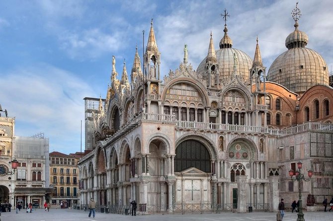 Doge's Palace & St. Mark's Basilica Tour - Morning vs afternoon: choosing the right time to stay comfortable