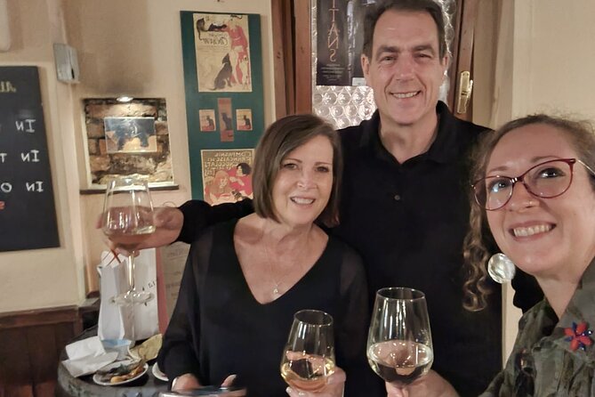 Eat, Drink and Repeat: Wine and Food Tasting Tour in Venice - Amarone and hearty reds: the contrast that makes the whole tour click