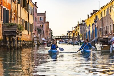 Family Kayaking Tour: Discovering Venice - Who Nicoló and Aleksandra are (and what that means for your lesson)