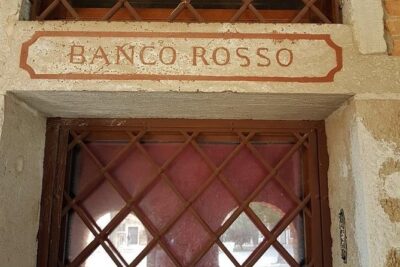 Friendinvenice Cannaregio &Jewish Heritage- private tour - Tintoretto’s house in Cannaregio: Gothic façade and personal symbols
