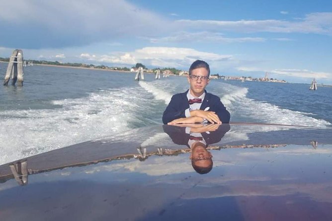 FriendInVenice Murano Burano Torcello Private Tour By Luxury Boat - Private water-taxi transport: skipping the Venice slog