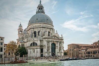 From Lake Garda: Venice City and Lagoon Guided Tour - Return to Lake Garda: Second Boat Ride, Then Night Drive