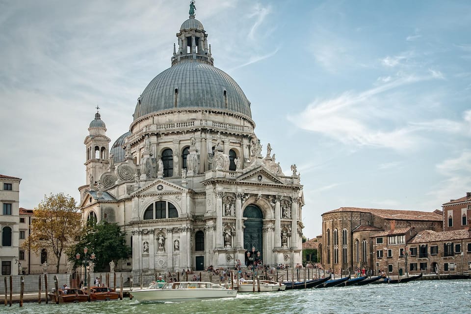 From Lake Garda: Venice City and Lagoon Guided Tour - Return to Lake Garda: Second Boat Ride, Then Night Drive