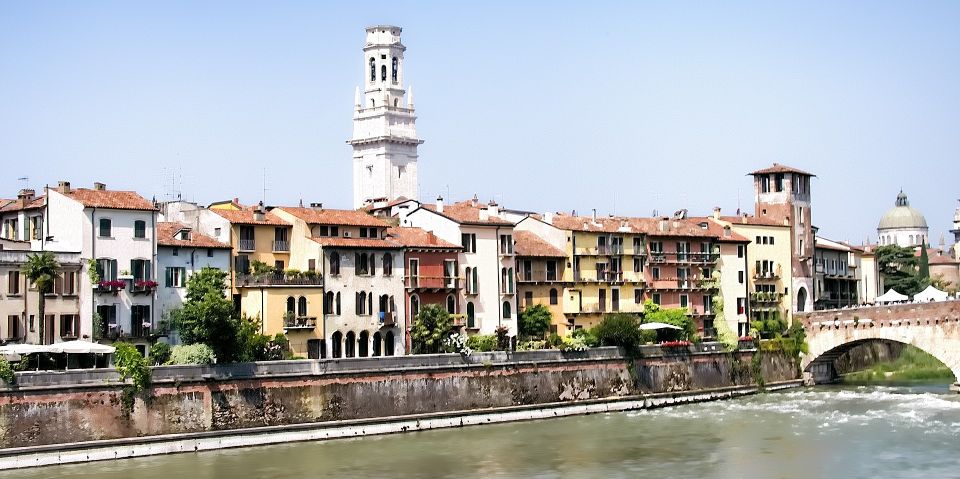 From Venice: Day Trip to Verona by Train with Guided Tour - Verona Arena in Piazza Bra: Roman Grandeur in the Middle of Town