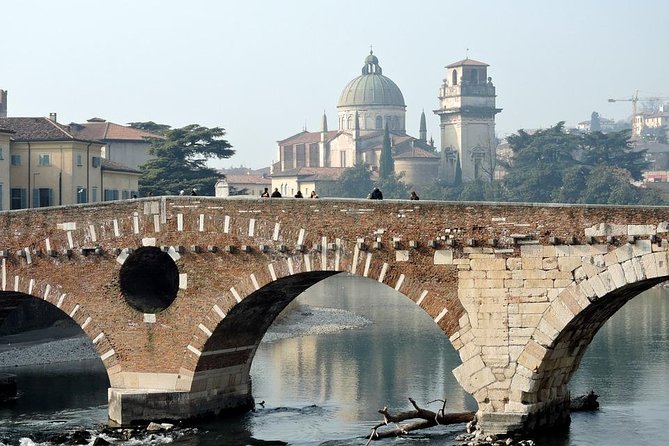 From Venice: Private Tour of Verona - Colosseum of Verona: Fast Views and the Arena Question