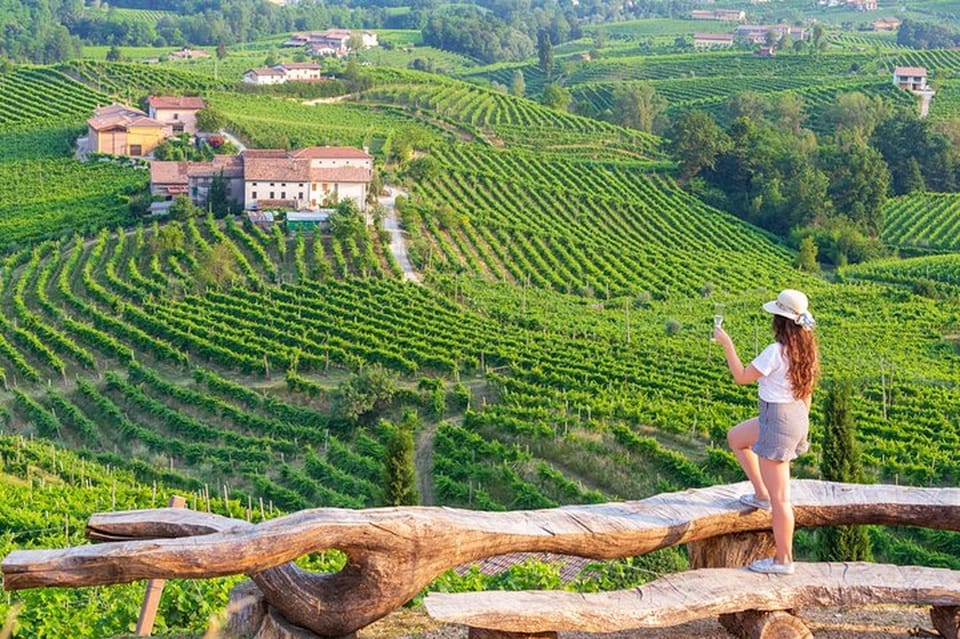 From Venice: Wine and Food tour in the Prosecco Hills - Farra di Soligo: where the tasting momentum starts