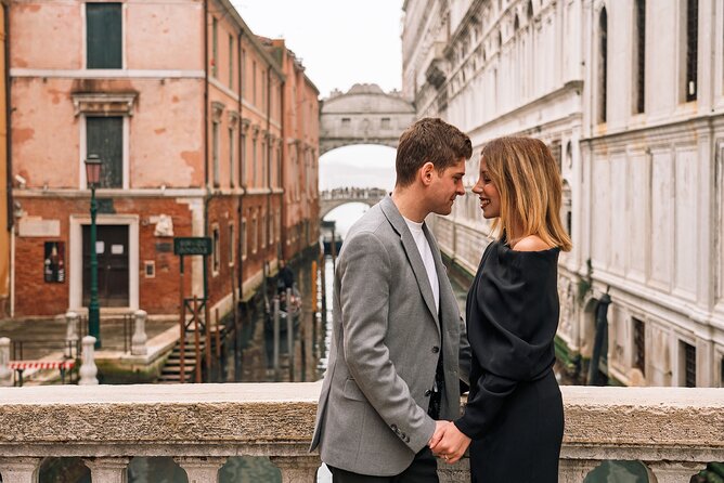 Glam photoshoot in hidden Venice! (up to 4) - Who this session fits best (and who might want something else)