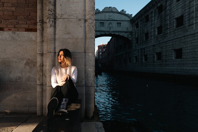 Glam photoshoot in hidden Venice! (up to 4) - Should you book this glam Venice photo shoot?