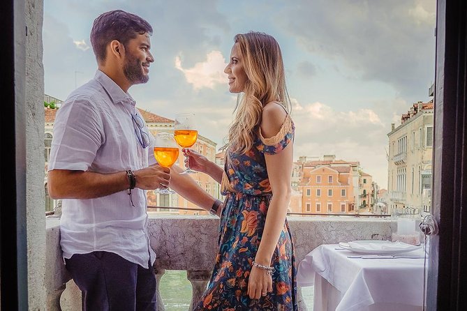 Gondola Ride and Aperitif in a Venetian Palace - A Private Gondola to a Palace for Aperitivo: The Vibe and the Payoff