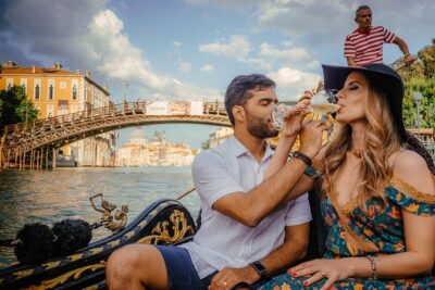 Gondola Ride and Aperitif in a Venetian Palace - The 30-Minute Canal Grande Gondola Ride: The Right Amount of Time