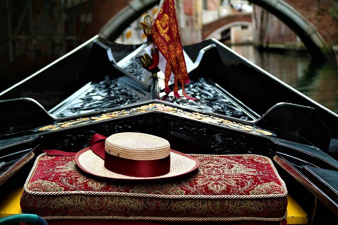 Gondola Ride and St Mark's Basilica - Where You Start: Calle Larga de l’Ascension at 10:45am