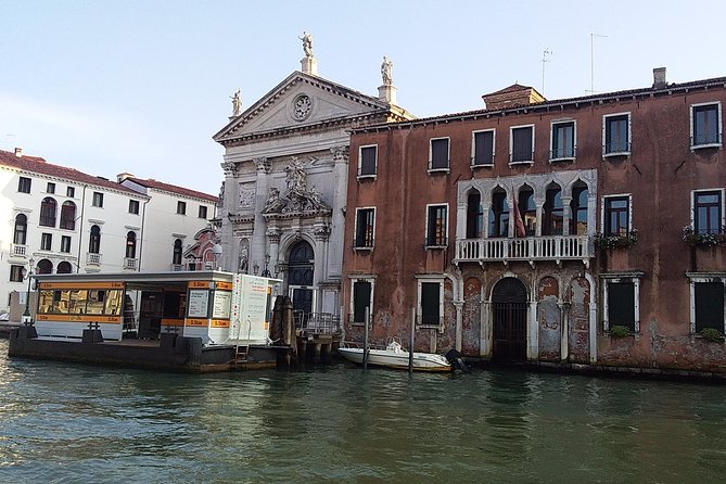 Grand Canal boat tour and Murano glass experience with Hotel pick up - What you’ll see on the Grand Canal (palaces, gardens, and Rialto)