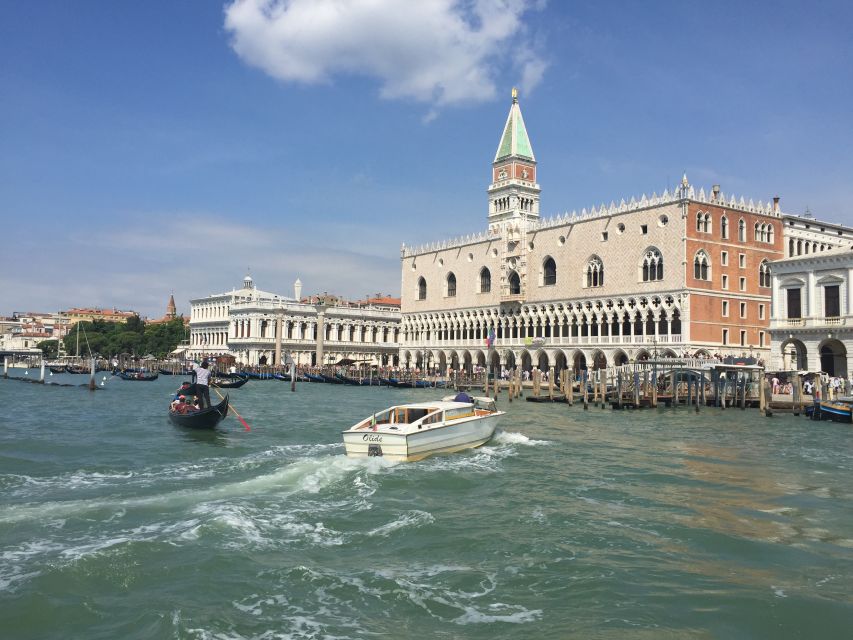 Grand Canal Boat Tour & Murano - FAQ