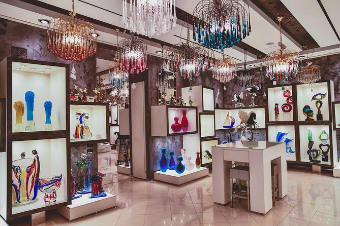 Grand Canal, Murano Glass Factory + glass blowing experience! - Who should book this Murano glass-and-boat tour