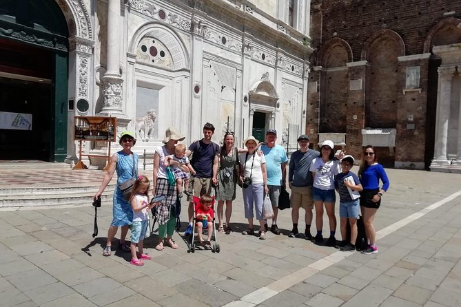 Guided Sightseeing Tour of Venice Highlights for Kids & Families - Before You Go: Shoes, Water, and the €5 Venice Access Fee