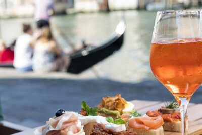 Guided Small Group Kickstart Food Tour of Venice - Starting at Campo S.S. Apostoli, ending near Campo San Bartolomio