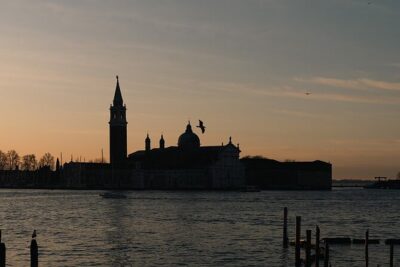Hidden Venice Photo Tour with your phone! - The itinerary moment: what to expect at St Mark’s Square (about 40 minutes)