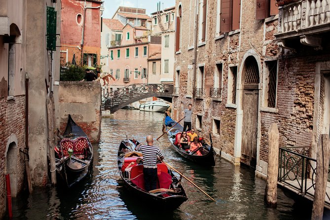 Highlights & Hidden Gems With Locals: Best of Venice Private Tour - Price and value: $328.95 for a guide, not a bus ride