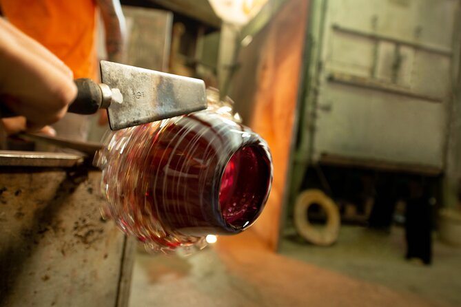 In-depth Guided Tour in a Real Murano Glass Factory - Price value: why $35.07 can be a bargain (if you want the story)