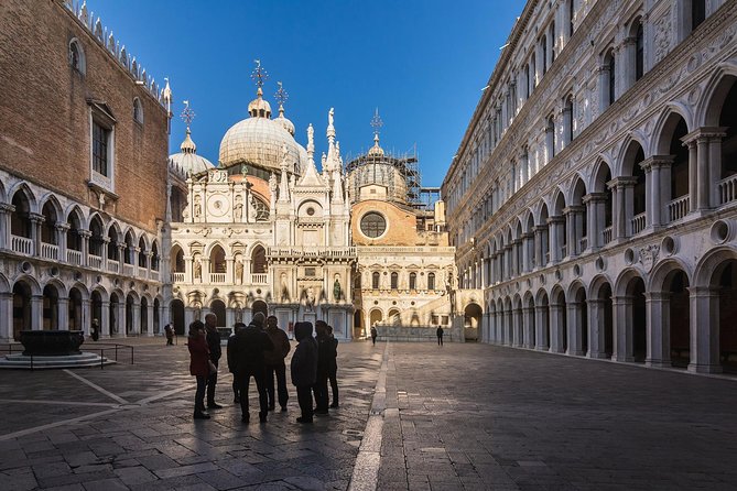 Kingly Venice: Doge Palace Ticket, Guided Tour & History Gallery - VR experience: included on paper, so confirm if it matters