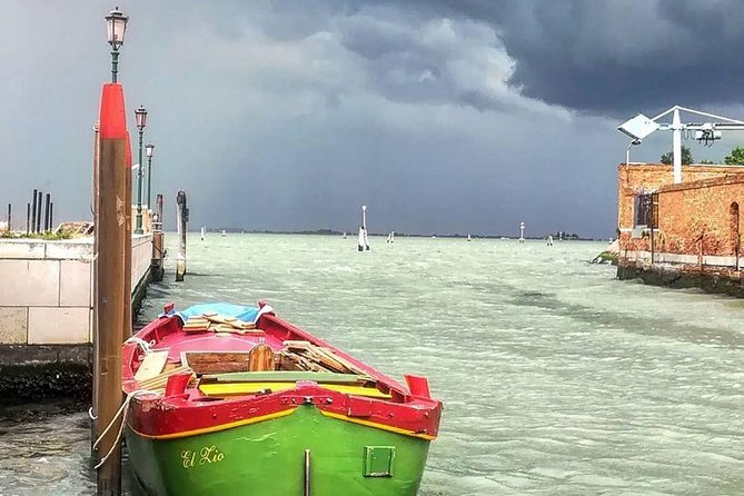 Learn to Row in the Venice Canals - Your canal route through Cannaregio and five standout stops