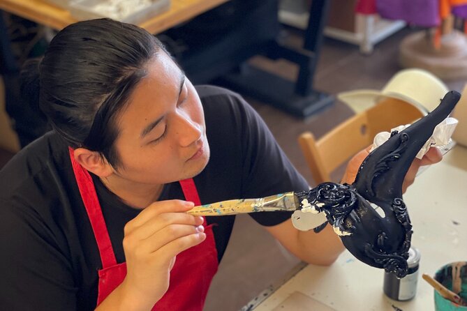 Make a Venetian Mask and Craft your Imagination - The baroque technique: what you’re really learning when you decorate