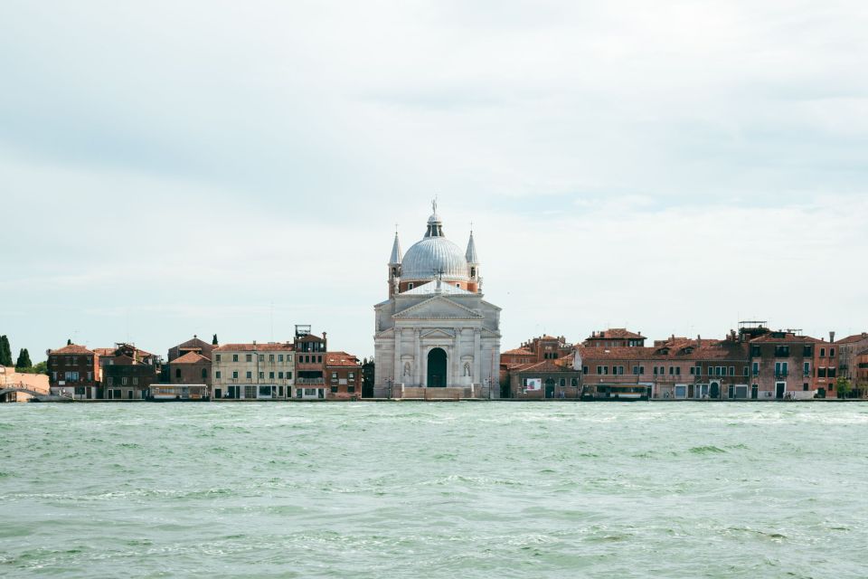Mini Cruise from Ple Roma to St Mark's areas with guide - Quick hits before you go