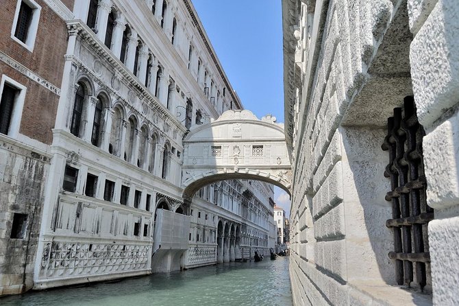 Morning Venice Walking Tour plus Doge's Palace Guided Visit - Campo Santa Maria Formosa: The Square That Shows Venice’s Real Shape