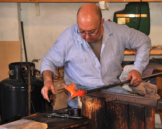 Murano, Burano and Torcello Half-Day Sightseeing Tour - Burano: Lace Shops and Fishermen’s Houses in Real Color