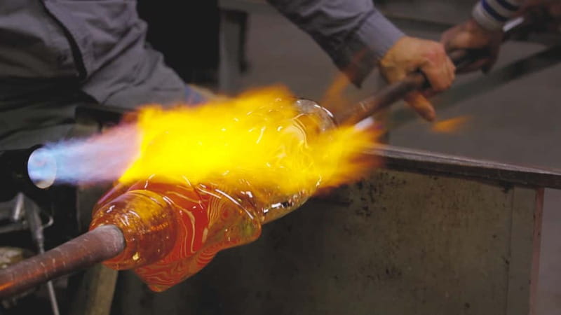 Murano: Glass Blowing Experience at Gino Mazzuccato Factory - Fondamenta Manin 1: walking in and skipping the stress