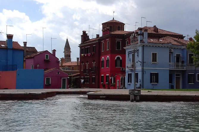 Murano Glass Experience With a Visit to a Burano Lace Island - Stop 2: Colleoni Glassworks—Demonstration and Shopping Time