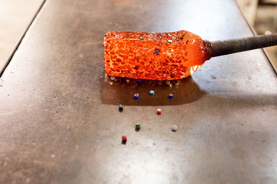 Murano: Glass Factory Experience with Tour and Demonstration - The shop/gallery: what to do with your €10 credit