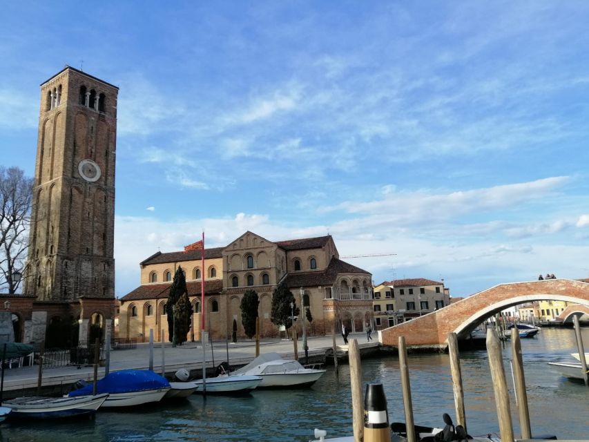 Murano: Glass Lampwork Workshop and Walking Tour - The lampworking demonstration: where you learn the craft language fast