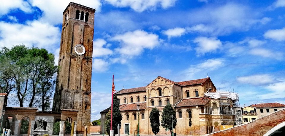 Murano: Glass Lampwork Workshop and Walking Tour - Making your own Venetian bead: optional, but the best souvenir option